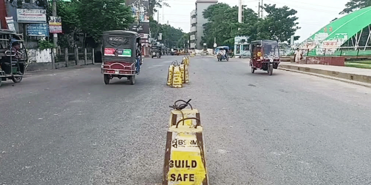 গোপালগঞ্জে ১৪ ঘণ্টা শিথিল কারফিউ